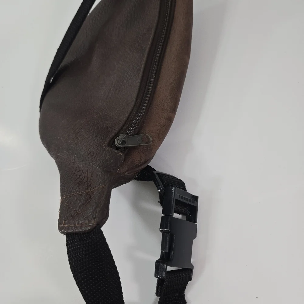 vintage brown fanny pack - Picture 8 of 11